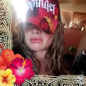 Meet your Posher, Bernadette